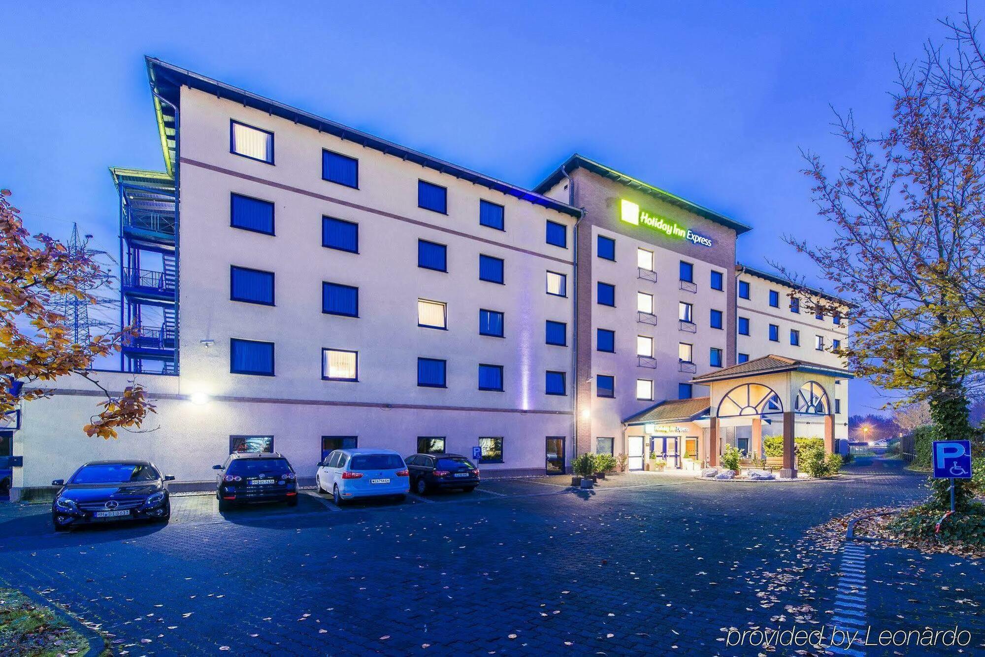 Holiday Inn Express Cologne Troisdorf, An Ihg Hotel Exterior foto